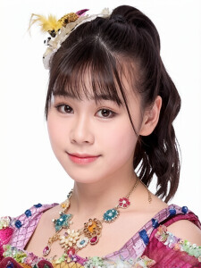 李晶