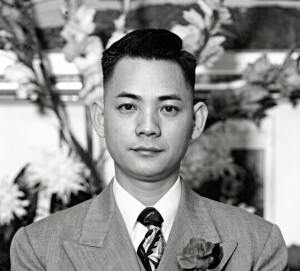 杨成