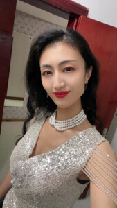 贾小双