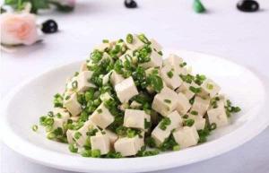 小葱拌豆腐