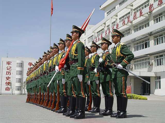 98年武警内卫照片图片