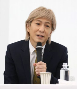 编辑2021年2月26日,keiko与小室哲哉正式离婚.