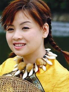 李琼