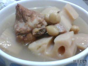 莲藕排骨汤