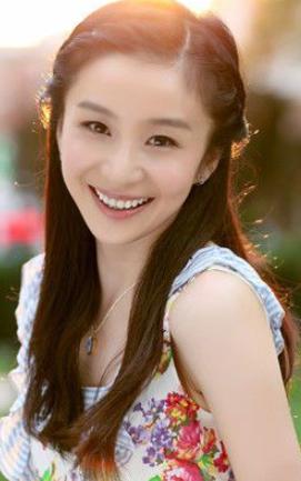 许乐乐(陶慧娜 饰)