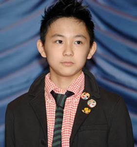 须贺 健太