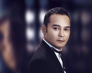 毛戈平