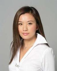 《肥猫正传》而进入演艺圈,参演过多部电影,电视剧集如《纵横四海》