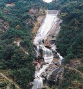 湘源温泉风景区天池