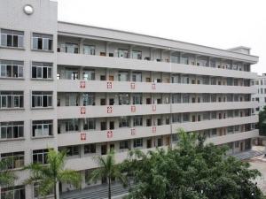 北教学楼一角