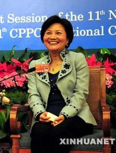 林毅夫爱妻陈云英