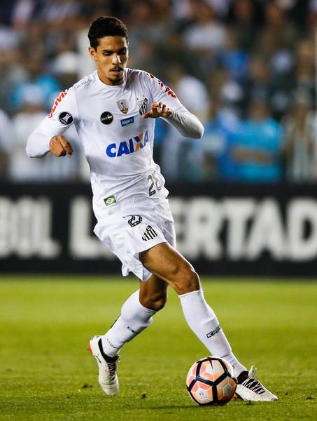 世界上著名的球星排行榜 0