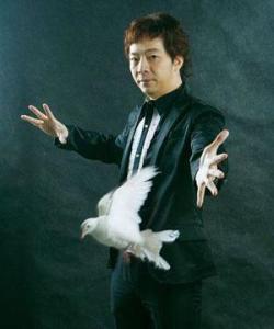 粘立人