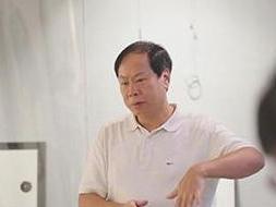 李劲堃