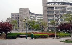 河南开封科技传媒学院
