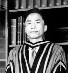 1951年获英国利物浦大学哲学博士学位