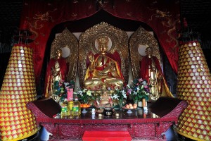 九华山公园内的玄奘寺