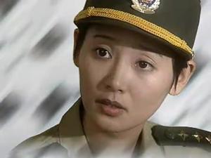 徐帆饰刘玉芬