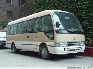 旅游用车