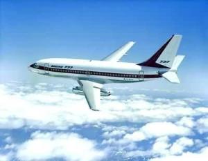 波音737-200