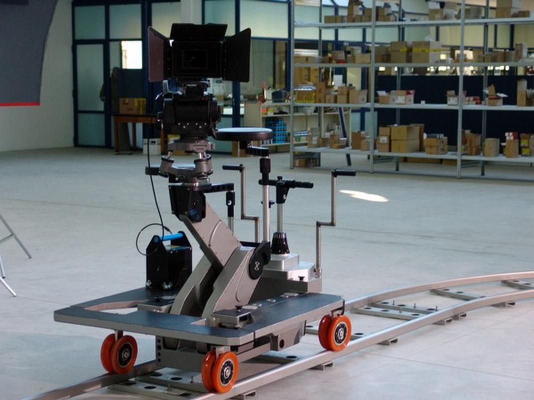 轮式自行机械车 - 搜狗百科