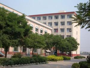 永济中学校园风光