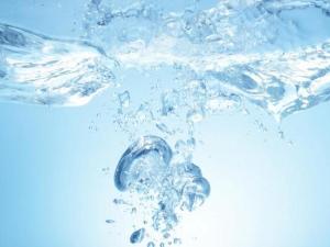 水是什么元素构成 300