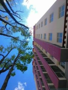 学院行政大楼