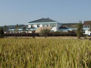湖州市长兴县夹浦镇香山村