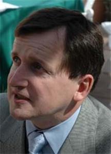 成功的查尔斯·西蒙尼