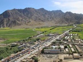 萨迦县所属地区西藏自治区省828户户数高原气候气候类型吉定镇中文名