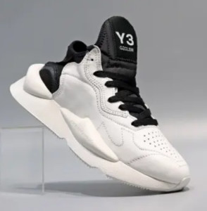 Y3
