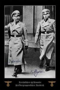 希拇莱和海德里希签名照