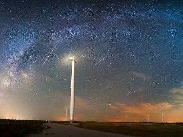 英仙座流星雨