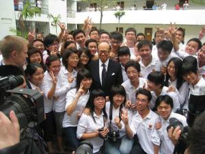 李嘉诚先生亲临书院与宿生交流