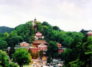 潜山