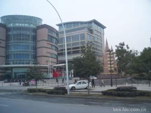 沿江一号MALL