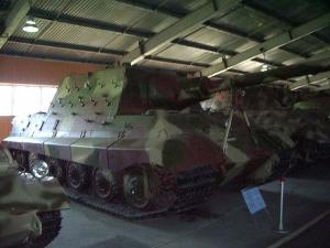 “猎虎”重型坦克歼击车特写
