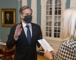 安东尼·布林肯宣誓就任美国国务卿