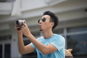 于笑剧照