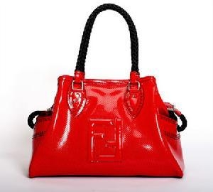  芬迪FENDI