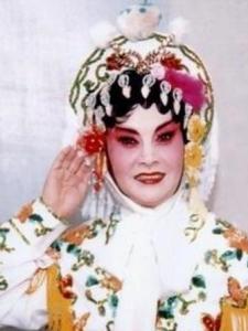 刘美卿