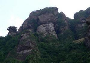 白岩山