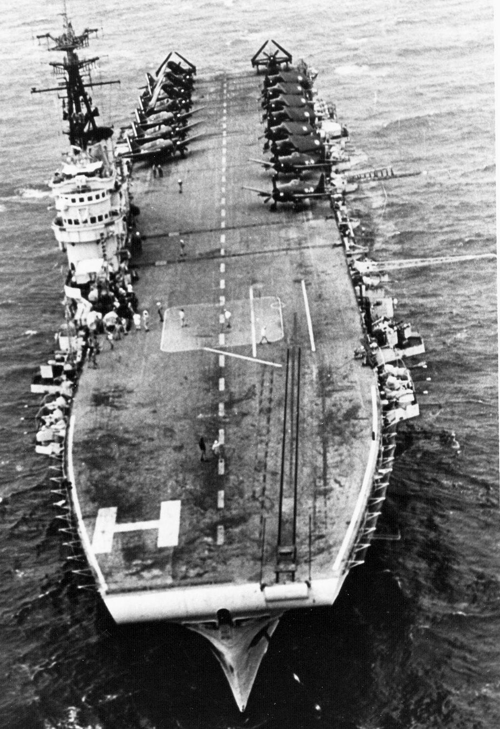 二战航母轻型图片