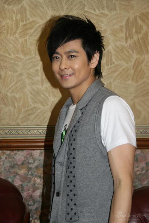 林志颖演唱歌曲.收录于林志颖音乐专辑《期待》中.