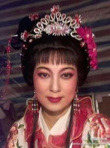 张怡凰获中宣部广东省"五个一工程"奖,同年获"广东潮剧院中青年演艺