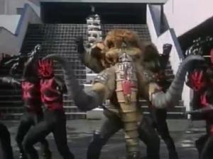 机械男与黑暗Q