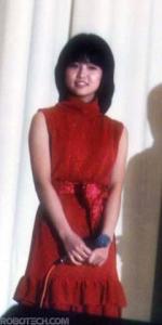 饭岛真理