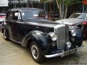 1939年推出的宾利Mark V