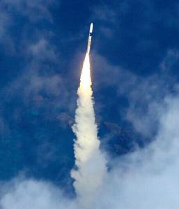 日隼鸟2号小行星探测器升空 2020年返回地球